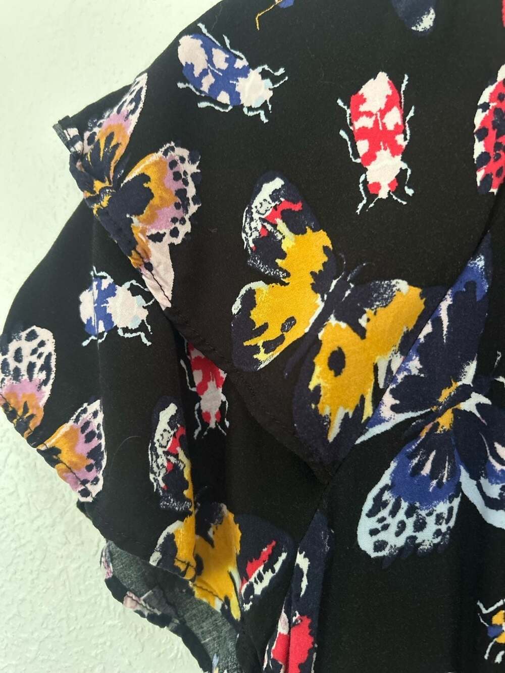 Old Navy V-Neck Tiered Mini Dress Black Butterfly & Insect Print, Large - Picture 4 of 8